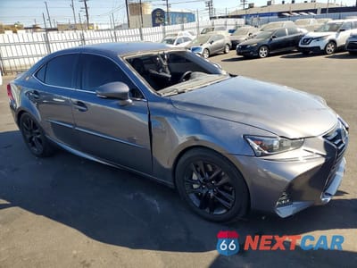 Czwarte zdjęcie samochodu z boku: 2020 LEXUS IS 300 VIN:JTHAA1D22L5108709 - miniatura