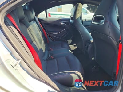 Zdjęcie 10 z 12 samochodu: 2017 MERCEDES-BENZ CLA 45 AMG VIN:WDDSJ5CB4HN430134 - miniatura
