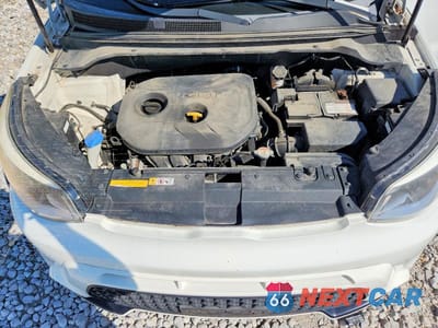 Zdjęcie 11 z 12 samochodu: 2016 KIA SOUL + VIN:KNDJP3A53G7349604 - miniatura