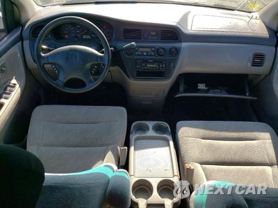 Zdjęcie 8 z 13 samochodu: 2001 HONDA ODYSSEY EX VIN:2HKRL18601H607369 - miniatura