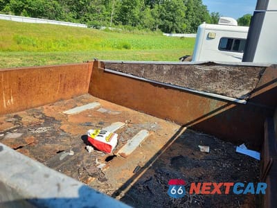 Zdjęcie 10 z 12 samochodu: 1995 FORD F350 SUPER DUTY DUMP TRUCK VIN:1FDJF37G4SEA06893 - miniatura