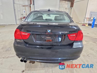 Zdjęcie 6 z 12 samochodu: 2011 BMW 328 XI VIN:WBAPK7C50BA463601 - miniatura