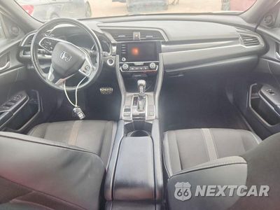Zdjęcie 8 z 13 samochodu: 2019 HONDA CIVIC SPORT VIN:19XFC2F81KE022741 - miniatura