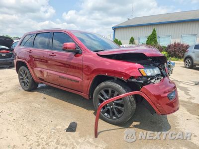 Czwarte zdjęcie samochodu z boku: 2020 JEEP GRAND CHEROKEE LAREDO VIN:1C4RJFAG7LC399592 - miniatura