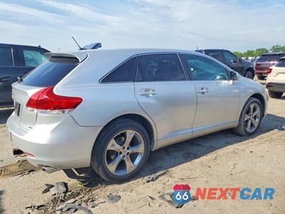 Trzecie zdjęcie samochodu z tyłu: 2010 TOYOTA VENZA AWD V6 VIN:4T3BK3BB0AU043558 - miniatura