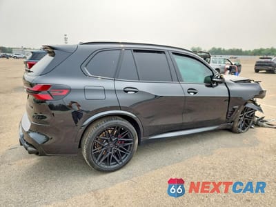 Trzecie zdjęcie samochodu z tyłu: 2026 BMW X5 M60I VIN:5UX33EU08T9163411 - miniatura