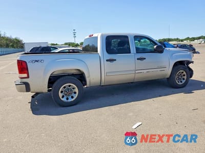 Trzecie zdjęcie samochodu z tyłu: 2010 GMC SIERRA K1500 SL VIN:3GTRKUEA3AG288216 - miniatura