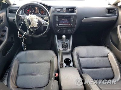 Zdjęcie 8 z 12 samochodu: 2017 VOLKSWAGEN JETTA SE VIN:3VWDB7AJ2HM350439 - miniatura