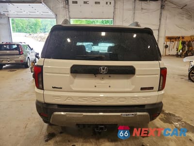 Zdjęcie 6 z 13 samochodu: 2026 HONDA PASSPORT TRAILSPORT ELITE VIN:5FNYF9H86TB036216 - miniatura