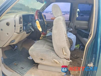 Zdjęcie 7 z 12 samochodu: 1996 GMC SIERRA C1500 VIN:1GTEC19R9TE549031 - miniatura