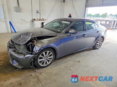 2015 LEXUS IS 250 JTHCF1D23F5023554 - główne zdjęcie licytacji z USA - miniatura