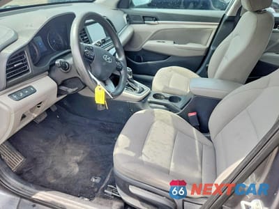 Zdjęcie 7 z 12 samochodu: 2019 HYUNDAI ELANTRA SEL VIN:5NPD84LF5KH450542 - miniatura
