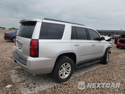 Piąte zdjęcie samochodu w środku: 2017 CHEVROLET TAHOE C1500 LS VIN:1GNSCAKC5HR396504 - miniatura