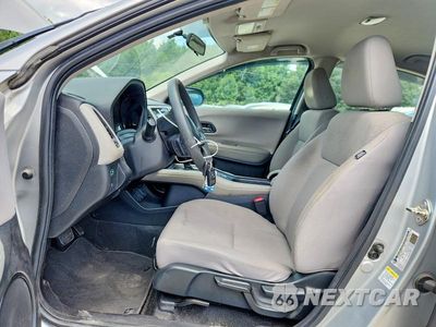 Zdjęcie 7 z 12 samochodu: 2016 HONDA HR-V LX VIN:3CZRU5H36GM725059 - miniatura