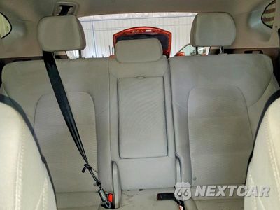 Zdjęcie 10 z 13 samochodu: 2019 HYUNDAI TUCSON SE VIN:KM8J2CA41KU964129 - miniatura