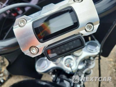 Zdjęcie 7 z 9 samochodu: 2020 HARLEY-DAVIDSON FXST VIN:1HD1BVJ1XLB067005 - miniatura