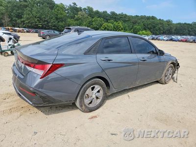 Trzecie zdjęcie samochodu z tyłu: 2025 HYUNDAI ELANTRA SE VIN:KMHLL4DG5SU934245 - miniatura