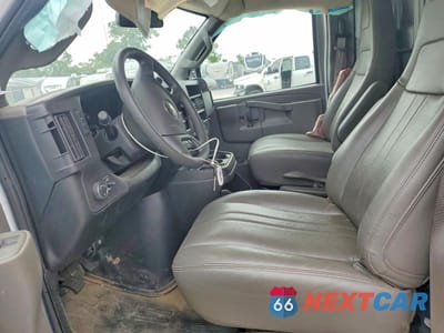 Zdjęcie 7 z 13 samochodu: 2024 CHEVROLET EXPRESS G3500 VIN:1GB0GRF78R1218381 - miniatura