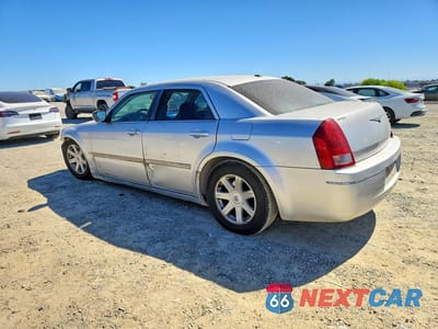 Drugie zdjęcie samochodu z przodu: 2007 CHRYSLER 300 TOURING VIN:2C3KA53GX7H722209 - miniatura