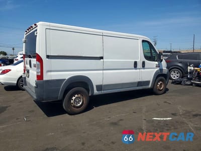Trzecie zdjęcie samochodu z tyłu: 2016 RAM PROMASTER 1500 1500 STANDARD VIN:3C6TRVAGXGE105438 - miniatura