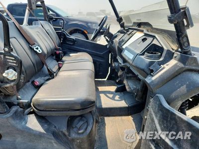 Piąte zdjęcie samochodu w środku: 2018 HONDA SXS1000M UTILITY VEHICLE VIN:1HFVE04X3J4200224 - miniatura
