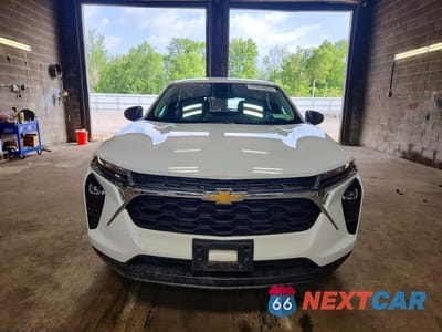Piąte zdjęcie samochodu w środku: 2024 CHEVROLET TRAX LS VIN:KL77LFE20RC121560 - miniatura