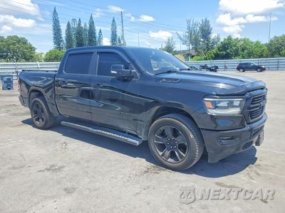Czwarte zdjęcie samochodu z boku: 2020 RAM 1500 BIG HORN/LONE STAR VIN:1C6SRFFT5LN154043 - miniatura