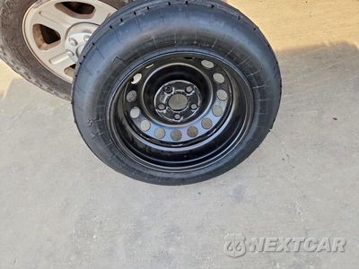Zdjęcie 13 z 14 samochodu: 2004 VOLKSWAGEN TOUAREG VIN:WVGBC67L74D038239 - miniatura