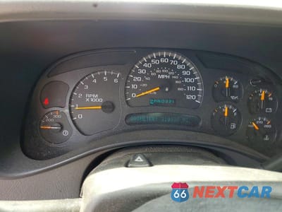 Zdjęcie 9 z 13 samochodu: 2004 CHEVROLET TAHOE K1500 VIN:1GNEK13Z94R289047 - miniatura