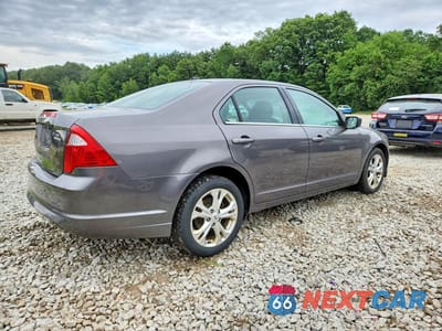 Trzecie zdjęcie samochodu z tyłu: 2012 FORD FUSION SE VIN:3FAHP0HG3CR261214 - miniatura
