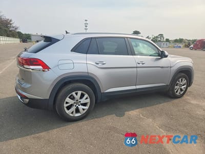 Trzecie zdjęcie samochodu z tyłu: 2020 VOLKSWAGEN ATLAS CROSS SPORT S VIN:1V2GC2CA0LC203655 - miniatura