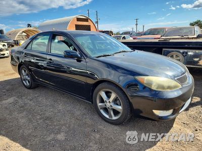 Czwarte zdjęcie samochodu z boku: 2005 TOYOTA CAMRY SE VIN:4T1BA32K75U508578 - miniatura