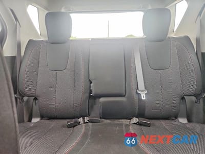 Zdjęcie 10 z 13 samochodu: 2017 CHEVROLET EQUINOX LS VIN:2GNALBEK1H1560053 - miniatura