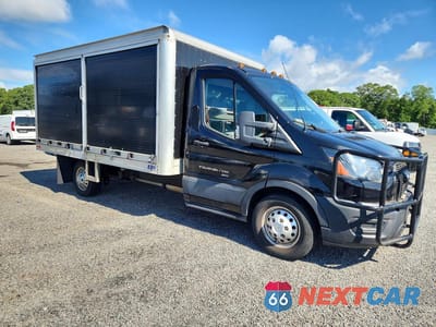 Czwarte zdjęcie samochodu z boku: 2020 FORD TRANSIT 250 BOX TRUCK VIN:1FDBR7Z86LKA66315 - miniatura