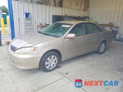 2006 TOYOTA CAMRY LE 4T1BE32K96U728276 - główne zdjęcie licytacji z USA - miniatura