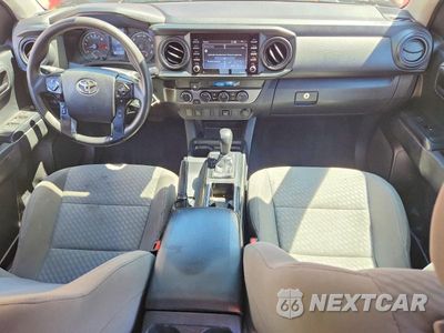 Zdjęcie 8 z 12 samochodu: 2022 TOYOTA TACOMA SR V6 VIN:3TMCZ5AN1NM472724 - miniatura