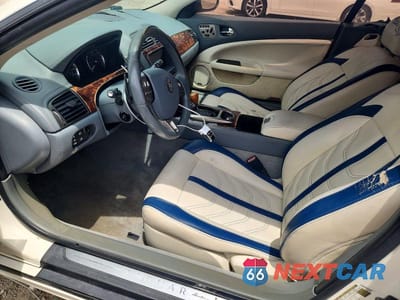 Zdjęcie 7 z 12 samochodu: 2007 JAGUAR XKR VIN:SAJWA44CX79B18148 - miniatura