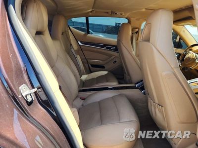 Zdjęcie 10 z 12 samochodu: 2014 PORSCHE PANAMERA 2 VIN:WP0AA2A76EL014077 - miniatura