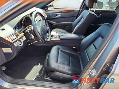 Zdjęcie 7 z 12 samochodu: 2011 MERCEDES-BENZ E 350 VIN:WDDHF5GB2BA263972 - miniatura