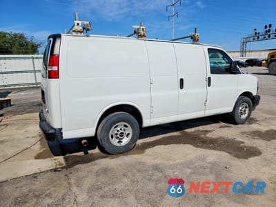 Trzecie zdjęcie samochodu z tyłu: 2020 GMC SAVANA G2500 VIN:1GTW7AFG6L1140598 - miniatura