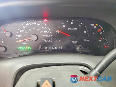 Zdjęcie 9 z 12 samochodu: 2002 FORD F250 SUPER DUTY VIN:1FTNW21SX2EB15078 - miniatura