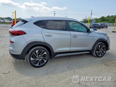 Trzecie zdjęcie samochodu z tyłu: 2020 HYUNDAI TUCSON SPORT VIN:KM8J3CAL9LU221420 - miniatura