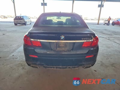Zdjęcie 6 z 12 samochodu: 2015 BMW 740 LI VIN:WBAYE4C58FD139004 - miniatura