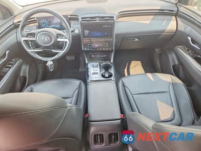 Zdjęcie 8 z 12 samochodu: 2023 HYUNDAI TUCSON LIMITED VIN:KM8JECA17PU102005 - miniatura