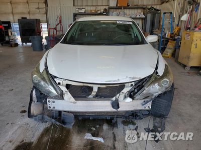 Piąte zdjęcie samochodu w środku: 2018 NISSAN ALTIMA 2.5 SR VIN:1N4AL3AP2JC237443 - miniatura