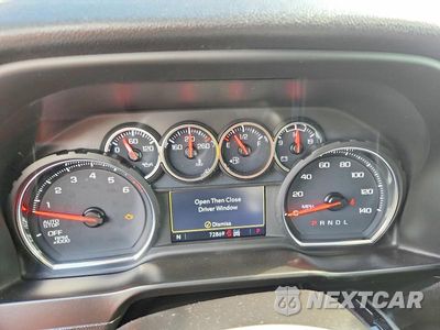 Zdjęcie 9 z 12 samochodu: 2021 CHEVROLET SILVERADO K1500 RST VIN:1GCUYEED7MZ400366 - miniatura