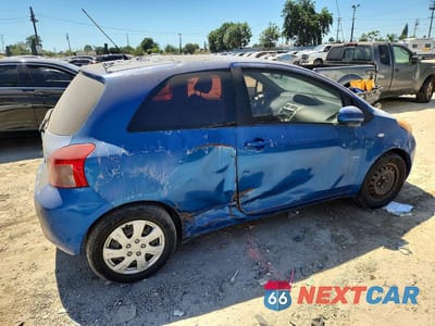 Trzecie zdjęcie samochodu z tyłu: 2008 TOYOTA YARIS BASE VIN:JTDJT923X85158223 - miniatura