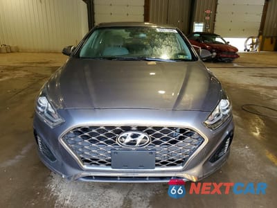 Piąte zdjęcie samochodu w środku: 2018 HYUNDAI SONATA SEL+ VIN:5NPE34AF4JH722552 - miniatura