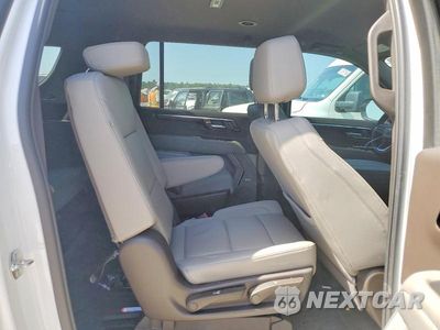 Zdjęcie 11 z 13 samochodu: 2026 CHEVROLET SUBURBAN C1500 LT VIN:1GNS5CKD5TR249249 - miniatura