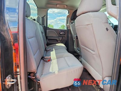 Zdjęcie 10 z 12 samochodu: 2019 CHEVROLET SILVERADO LD K1500 CUSTOM VIN:2GCVKMEC8K1245307 - miniatura